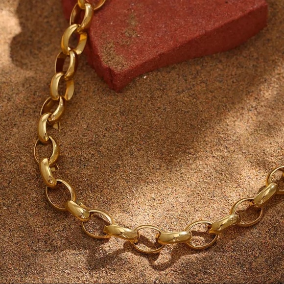 🌟Gold plated Chain Necklace - Picture 7 of 7